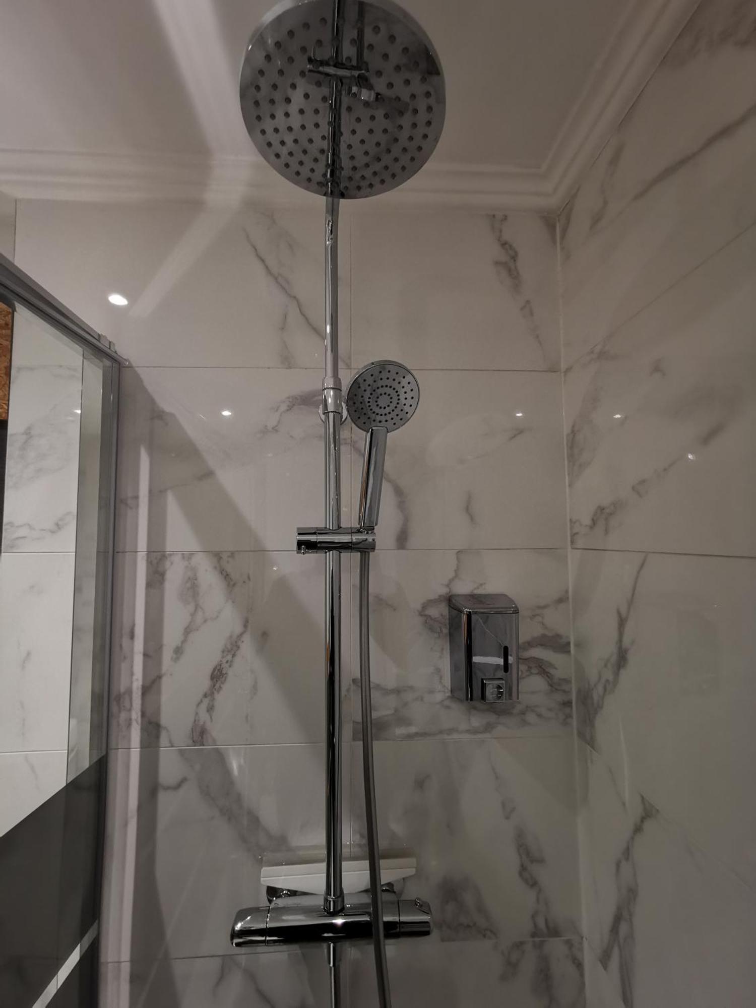 Studio Cosy Proche Paris Et Versailles เลอ ปอร์-มาร์ลี ภายนอก รูปภาพ
